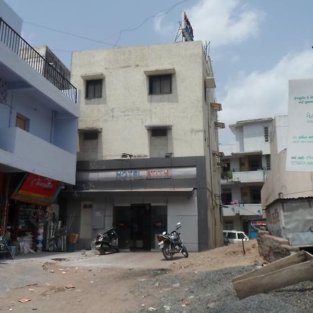 Hotel Atithi Ahmedabad Extérieur photo